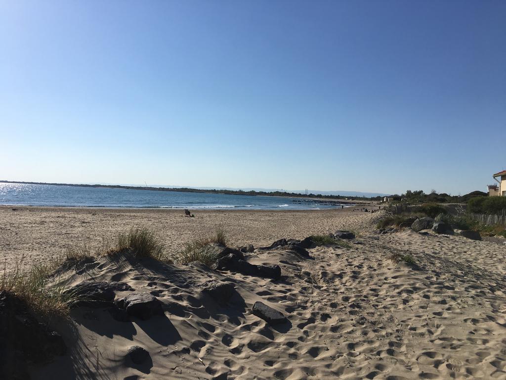 Villa L'Amiraute Agde Bagian luar foto